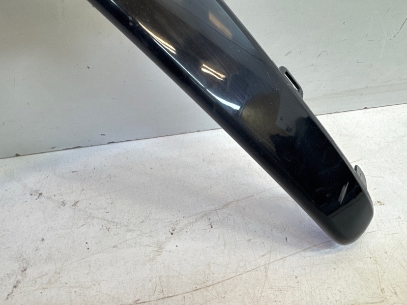 Накладка переднего бампера левая