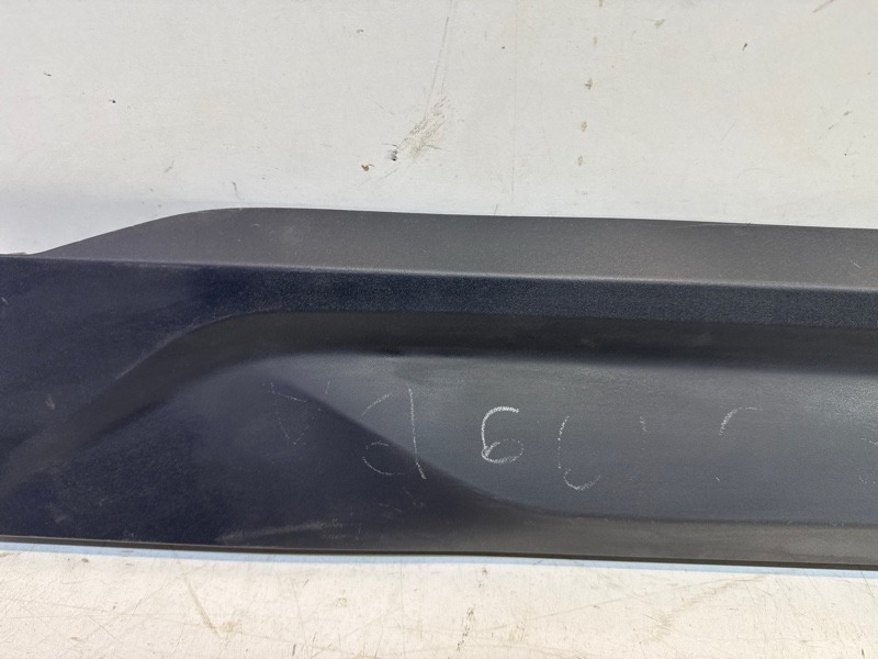 Накладка двери задней правой