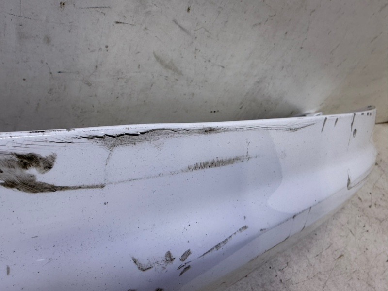 Накладка крышки багажника