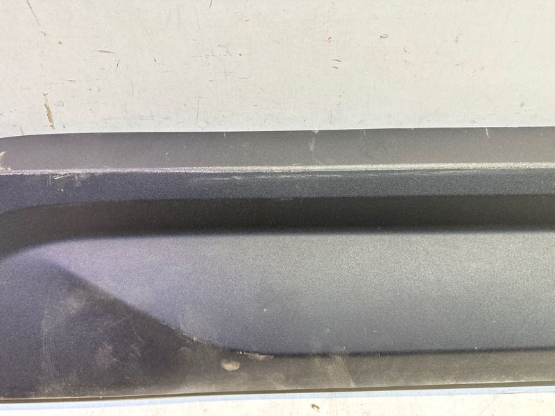 Накладка двери задней правой