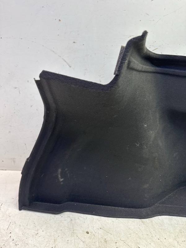 Обшивка багажника