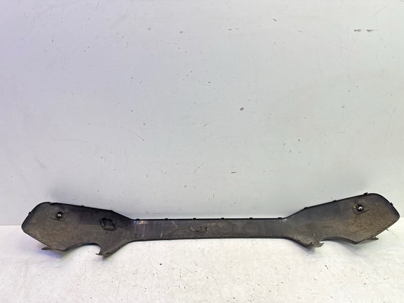 Спойлер заднего бампера