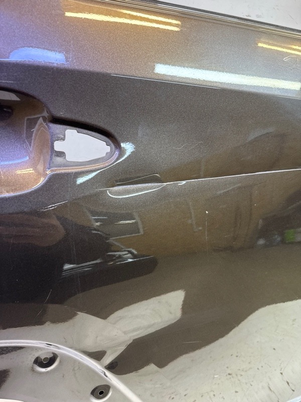 Дверь задняя правая