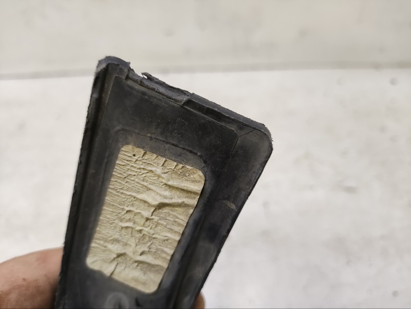 Накладка переднего бампера левая