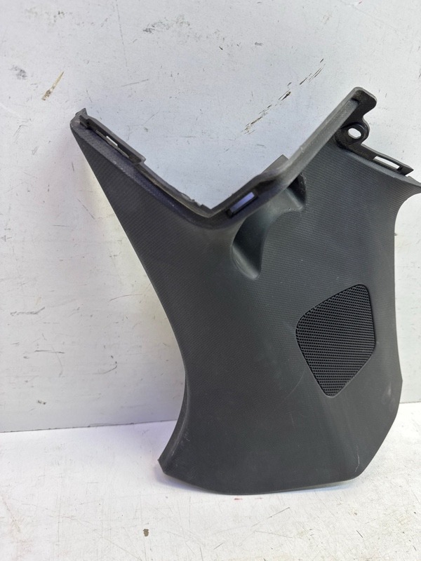 Обшивка стойки