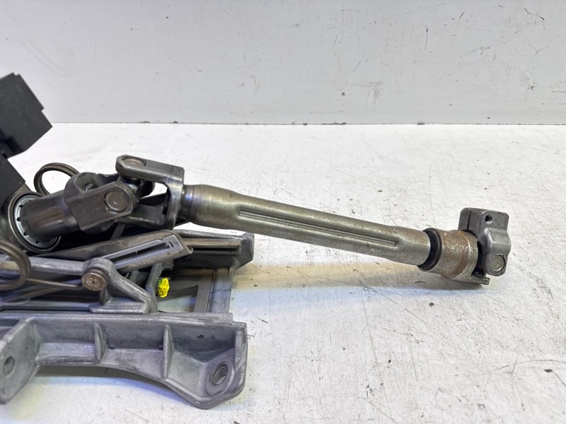 Колонка рулевая