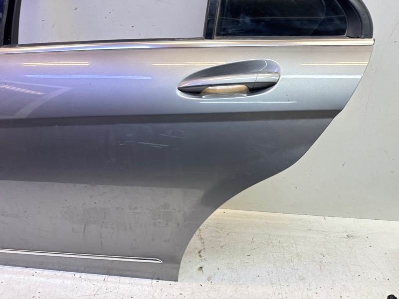 Дверь задняя левая