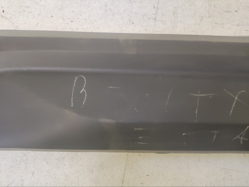 Накладка двери задней правой