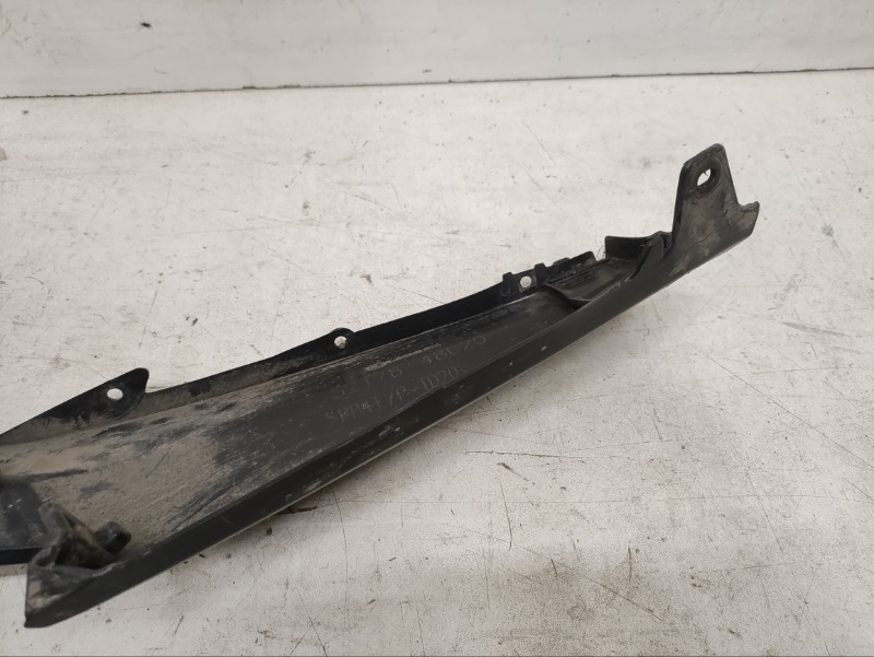 Спойлер заднего бампера