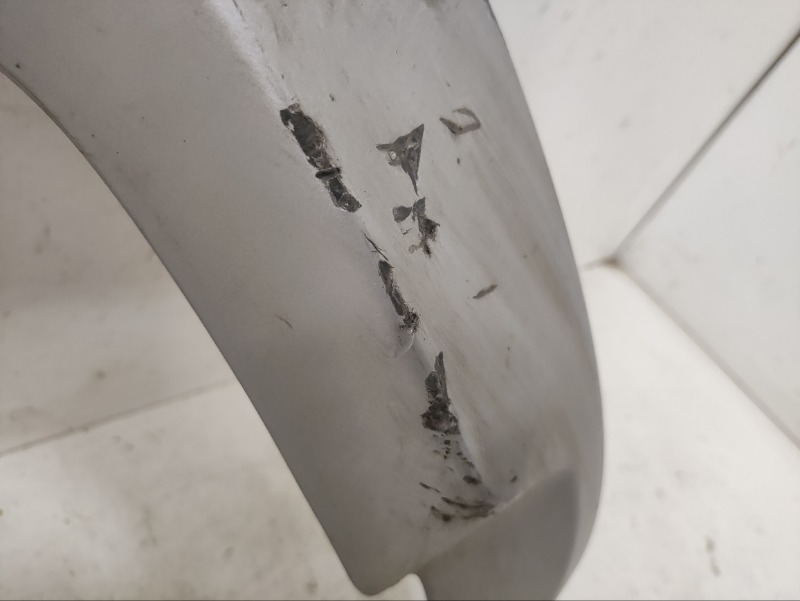 Накладка переднего бампера