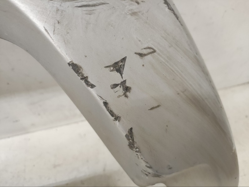 Накладка переднего бампера