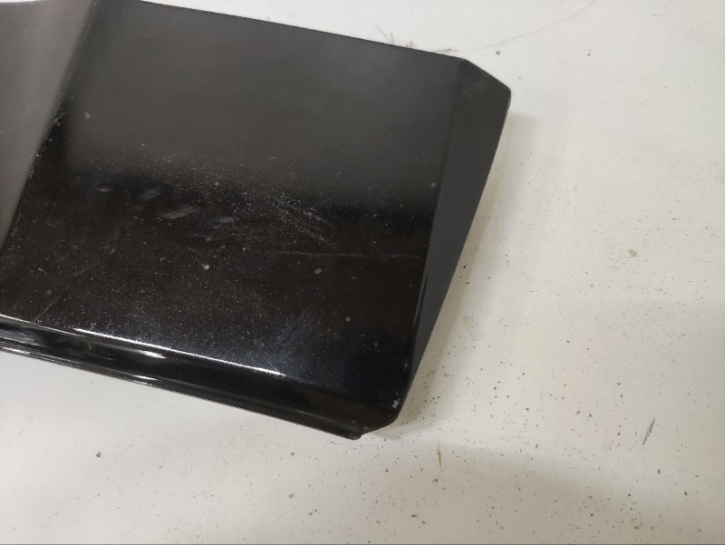 Накладка переднего крыла правого