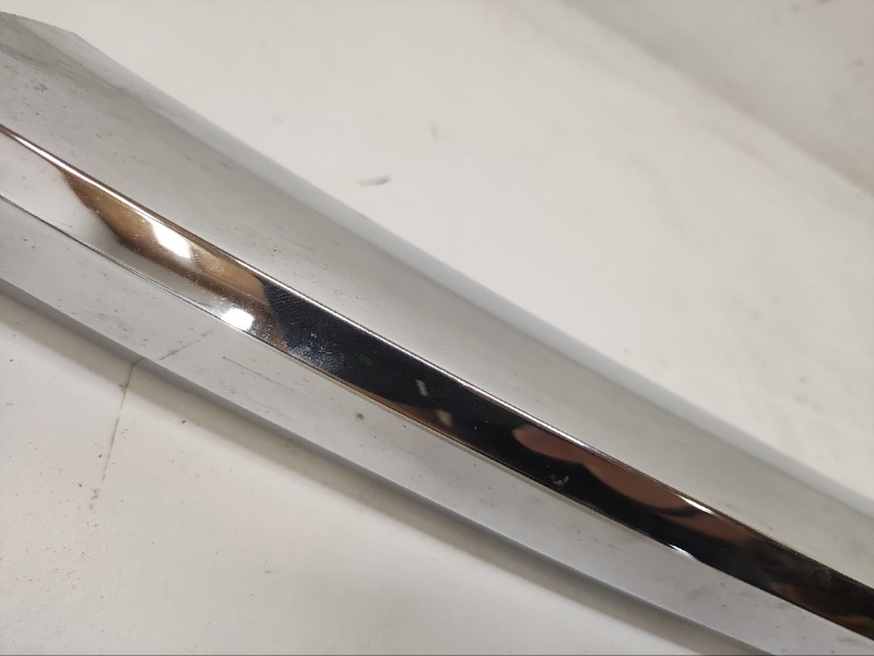 Накладка на решетку радиатора