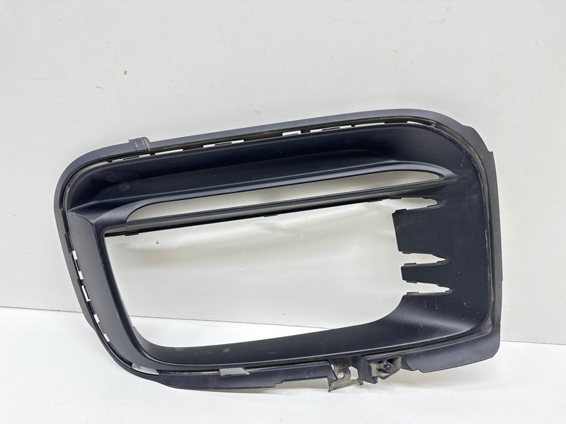 Накладка заднего бампера правая