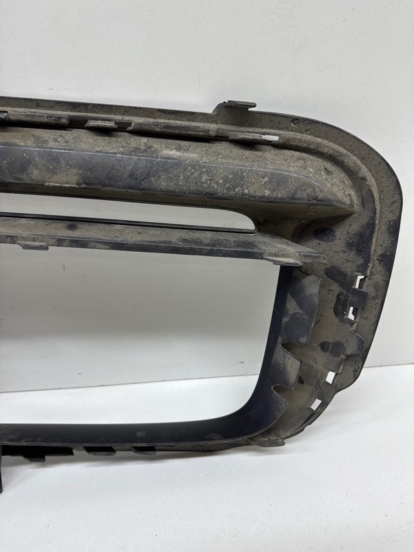 Накладка заднего бампера правая