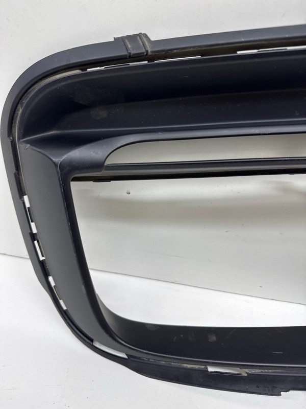 Накладка заднего бампера правая