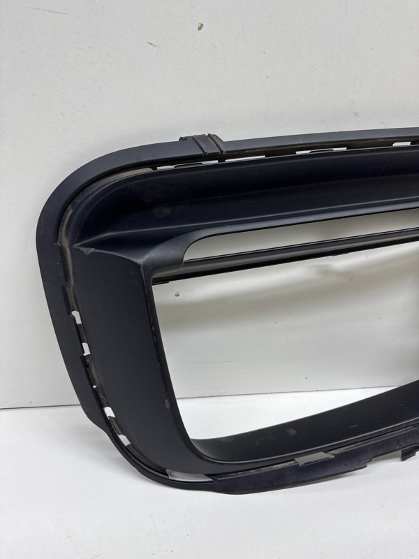 Накладка заднего бампера правая