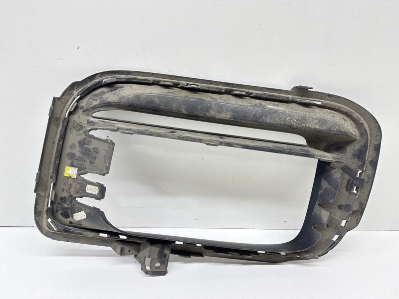 Накладка заднего бампера правая