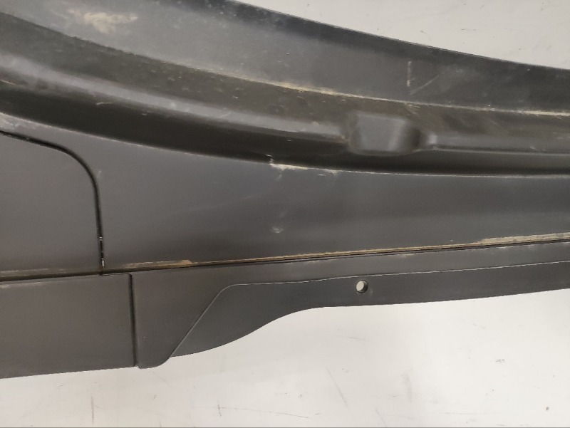 Решетка стеклоочистителей (Жабо)