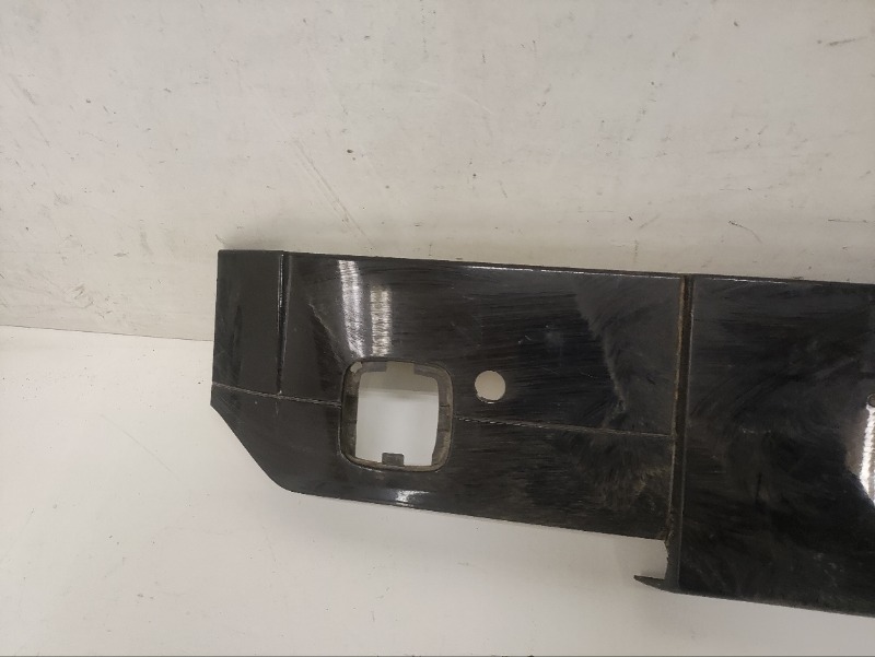 Накладка переднего бампера