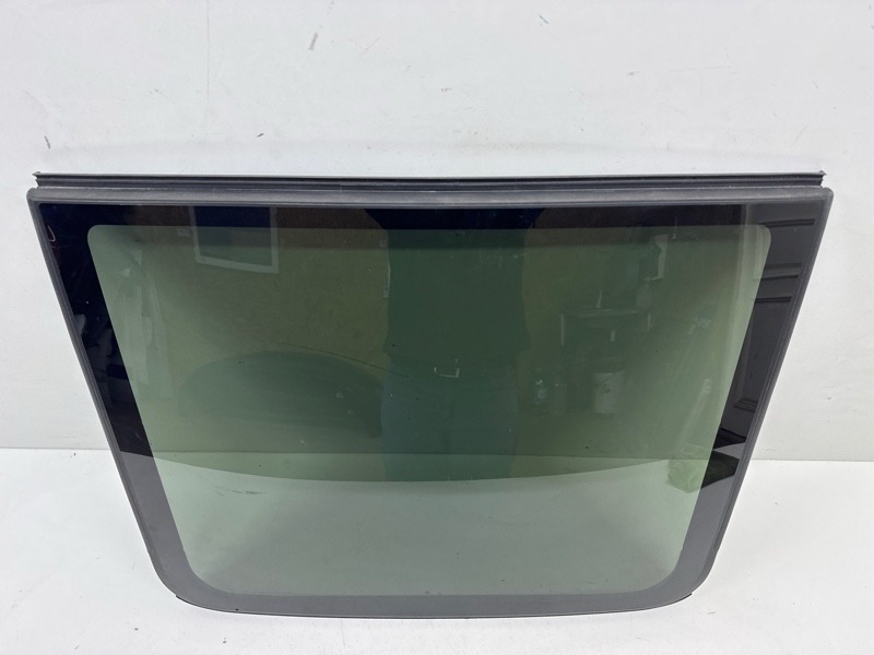 Стекло крыши (панорамное)