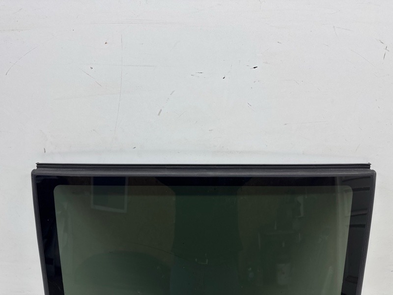 Стекло крыши (панорамное)