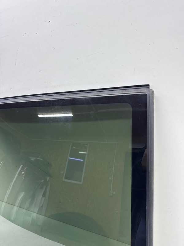 Стекло крыши (панорамное)