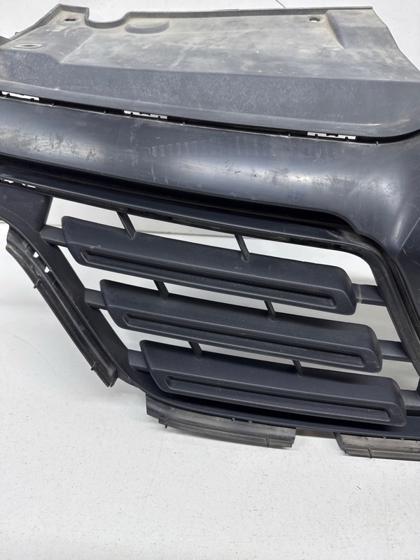 Кузовной элемент