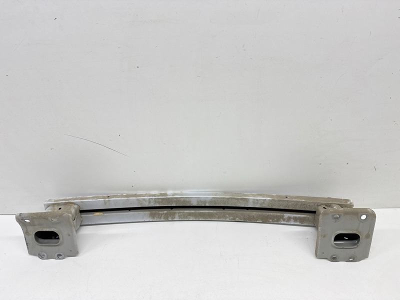 Усилитель заднего бампера