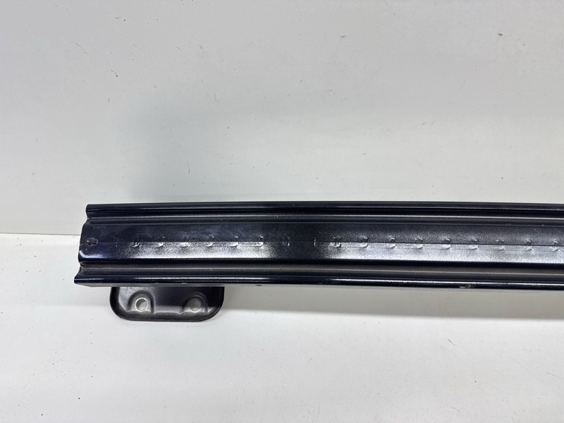 Усилитель заднего бампера