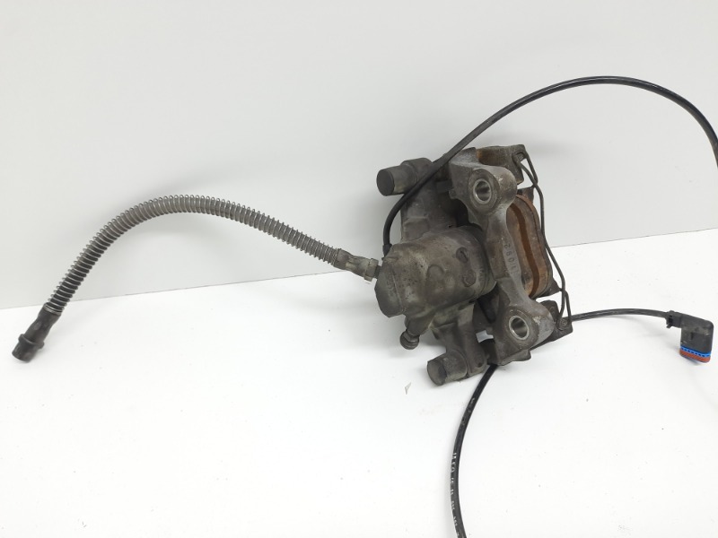 Суппорт задний правый