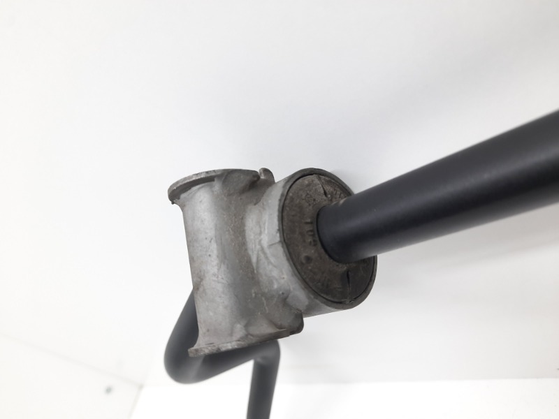 Стабилизатор задний