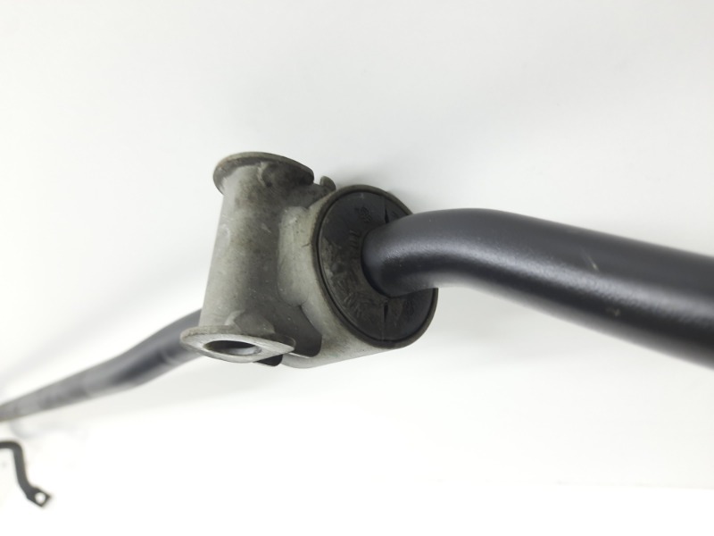 Стабилизатор задний