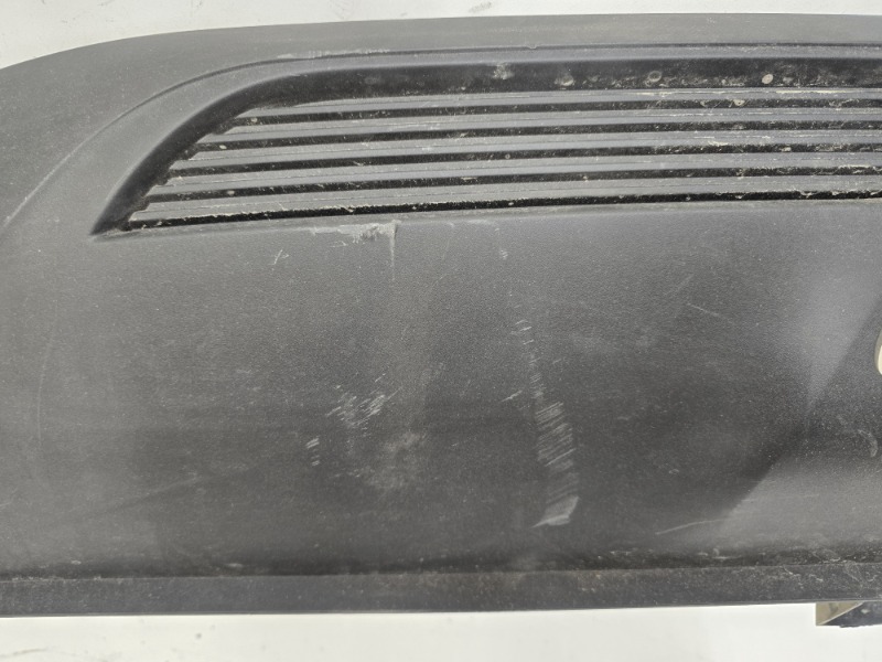 Спойлер заднего бампера