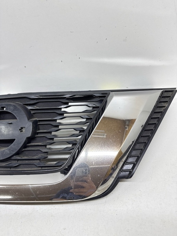 Решетка радиатора