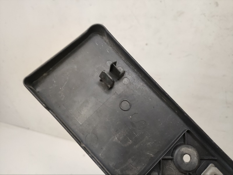 Накладка переднего бампера под номер