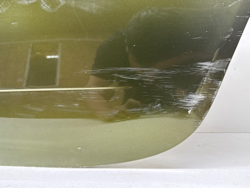 Дверь задняя левая