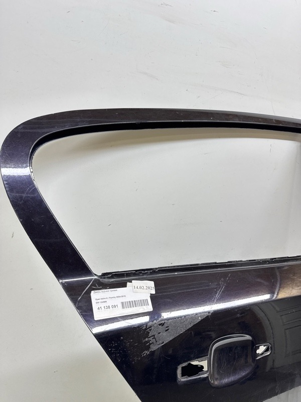 Дверь задняя правая