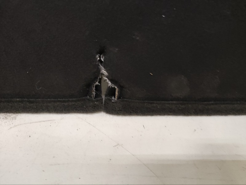 Пол багажника