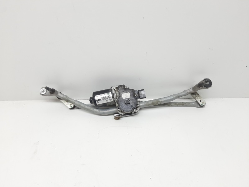 Трапеция стеклоочистителей