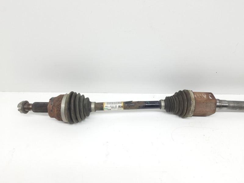 Полуось передняя правая