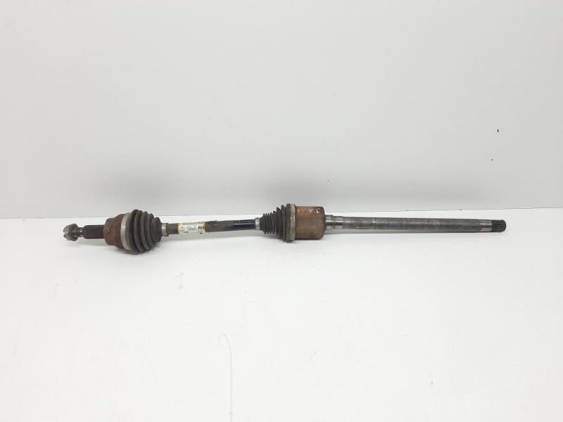 Полуось передняя правая