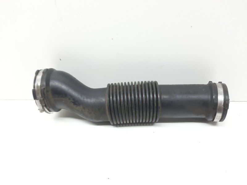 Патрубок воздушного фильтра