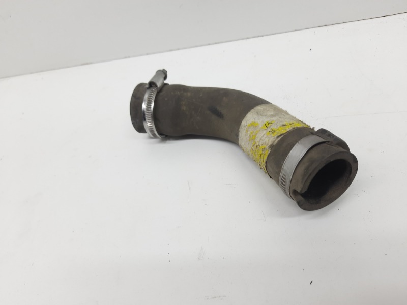 Патрубок радиатора