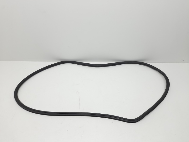 Уплотнитель двери