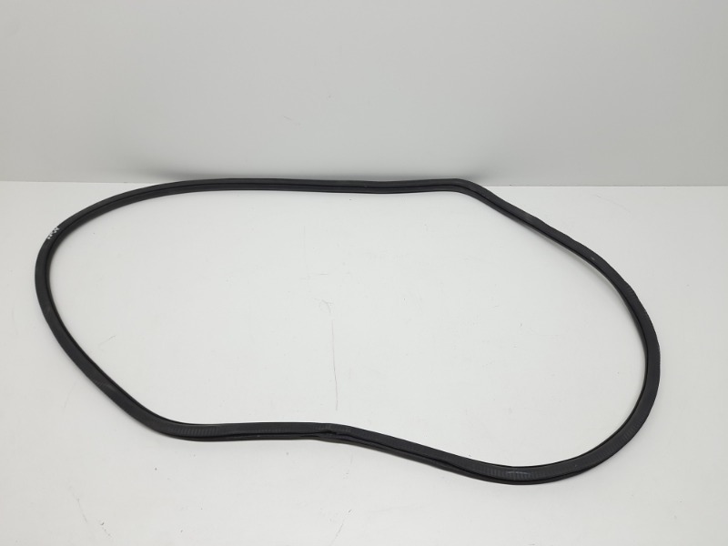 Уплотнитель двери