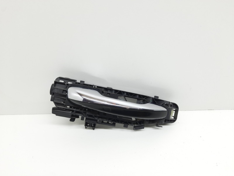 Ручка двери задней наружная правая