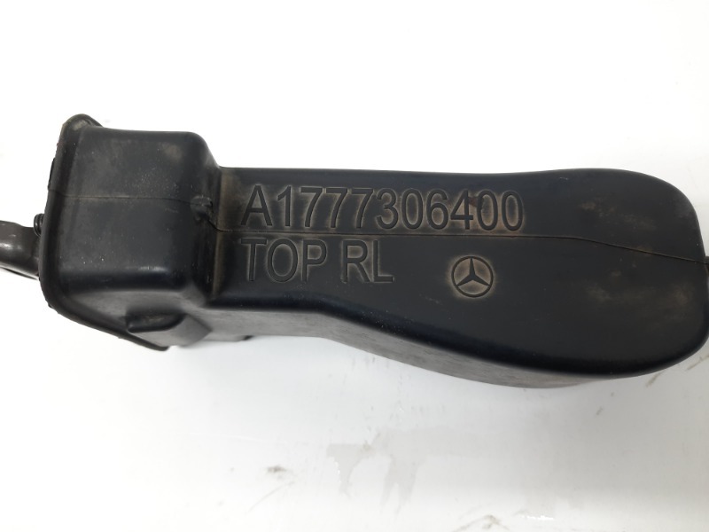 Замок двери задней левой