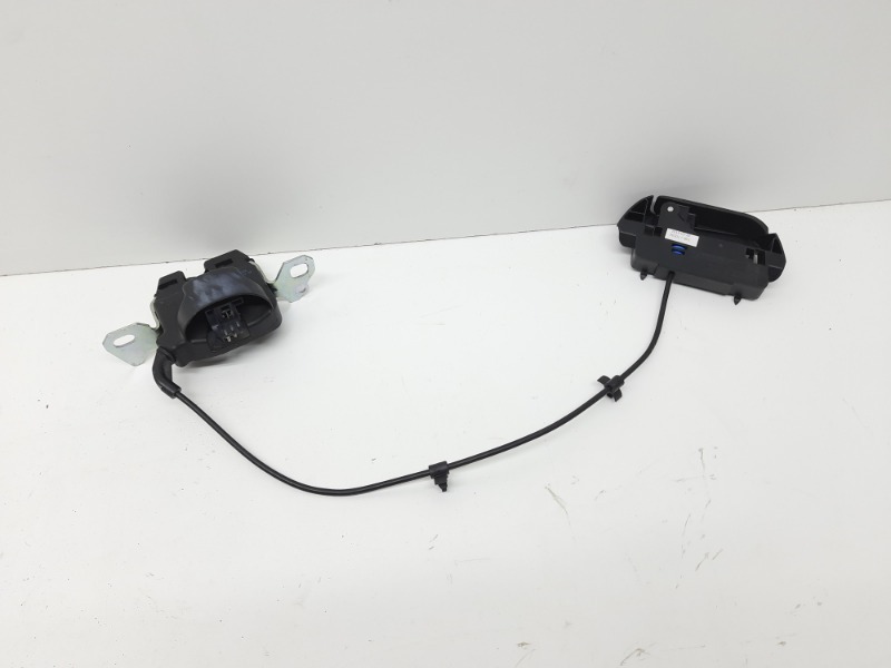 Замок спинки сиденья