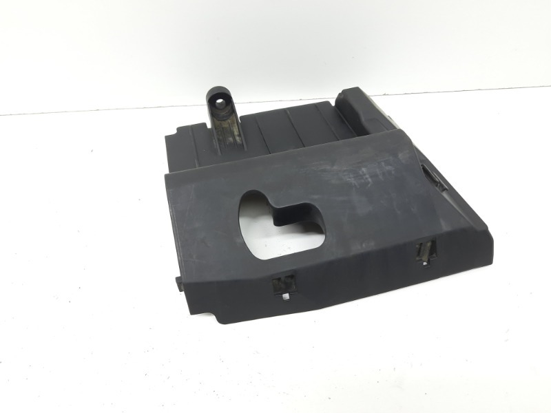 Крышка аккумулятора